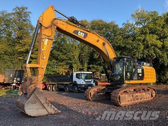 CAT 352F Гусеничні екскаватори