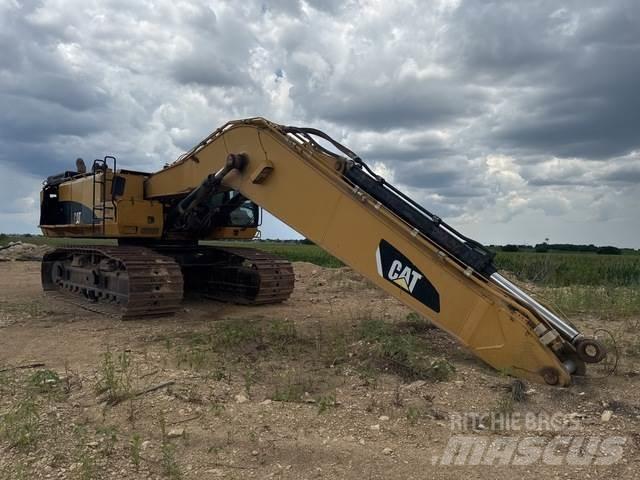 CAT 390D L Гусеничні екскаватори
