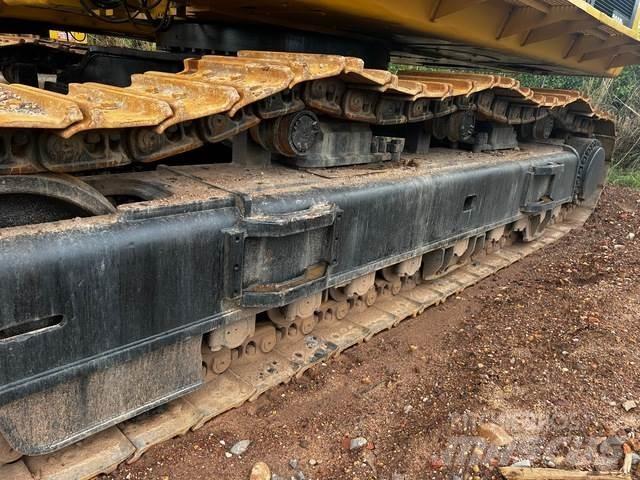 CAT 390DL Гусеничні екскаватори