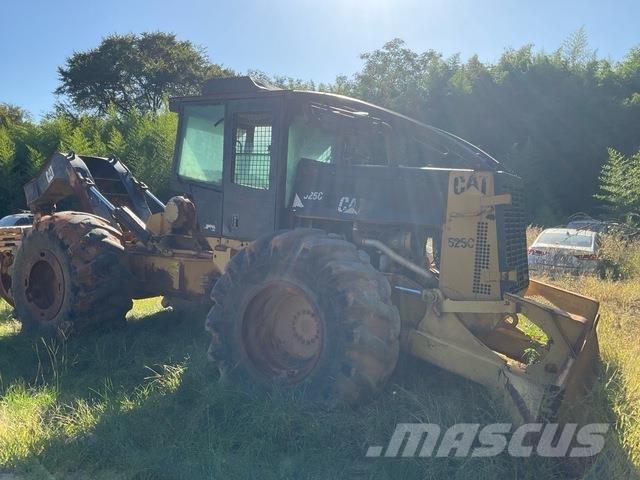 CAT 525C Трельовочні трактора