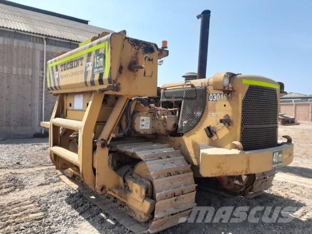 CAT 572F Трубоукладачі