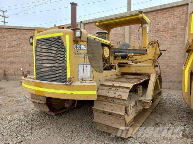 CAT 572F Трубоукладачі