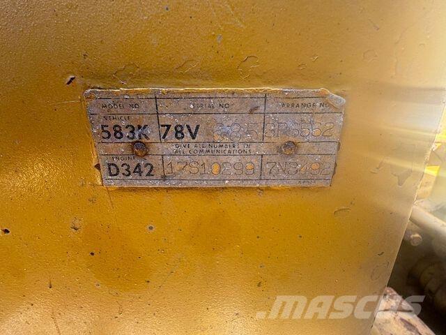CAT 583K Трубоукладачі