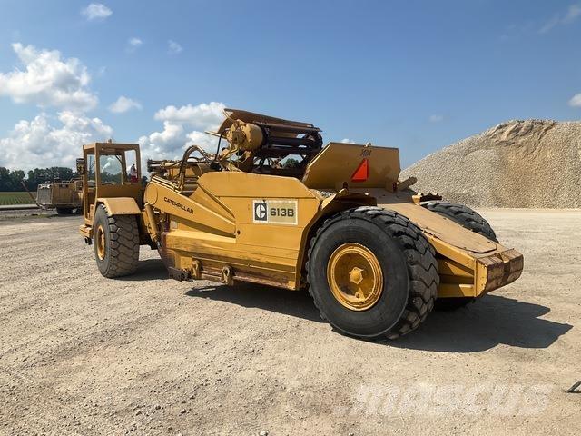 CAT 613B Скрепери