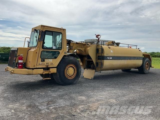 CAT 613C Поливальні машини