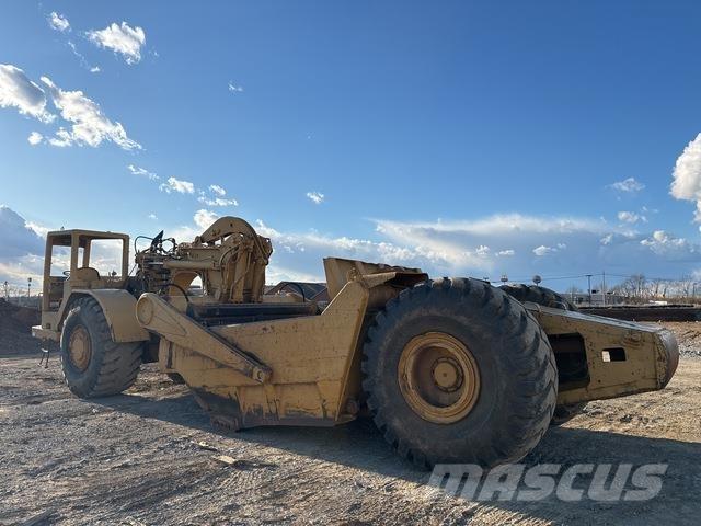 CAT 621B Скрепери