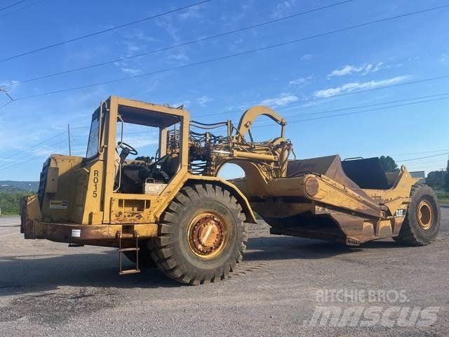 CAT 621F Скрепери