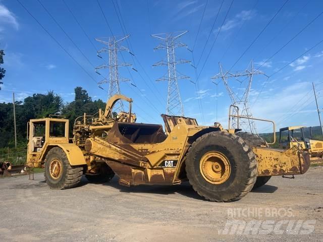 CAT 621F Скрепери