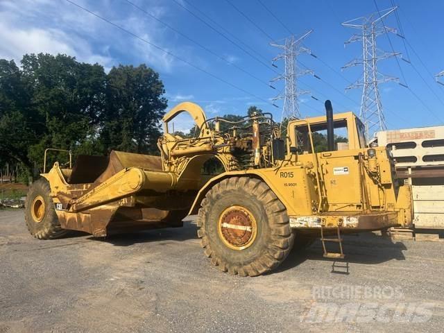 CAT 621F Скрепери