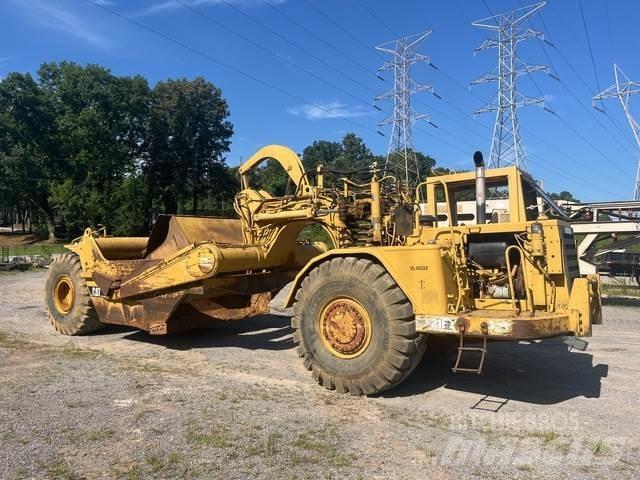 CAT 621F Скрепери
