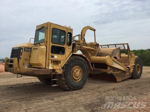 CAT 621G Скрепери