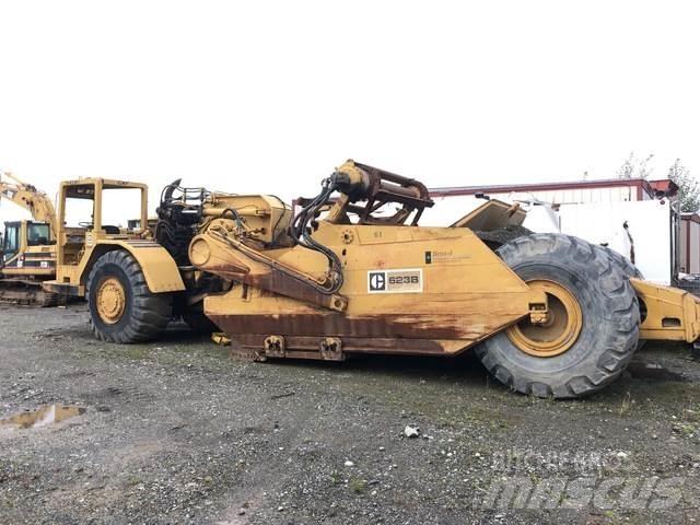 CAT 623B Скрепери