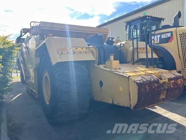 CAT 623k Скрепери