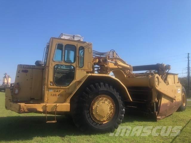 CAT 633D Скрепери