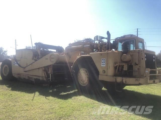 CAT 633D Скрепери