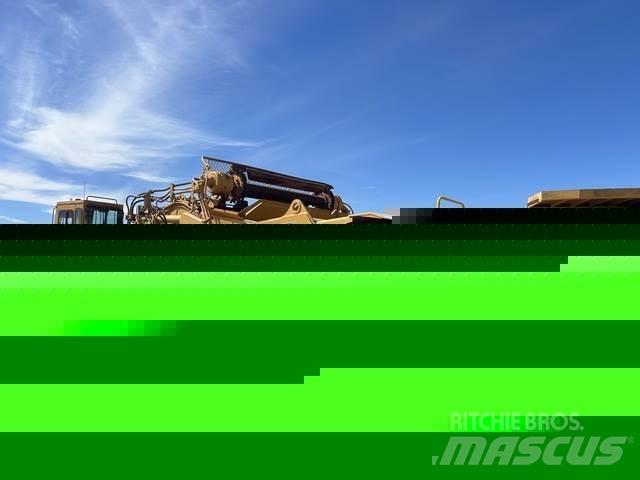 CAT 633E Скрепери