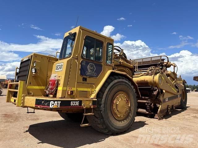 CAT 633E Скрепери