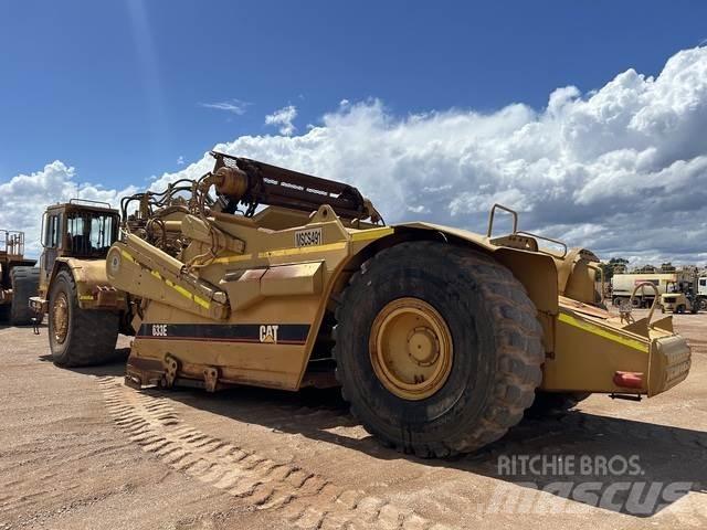 CAT 633E Скрепери