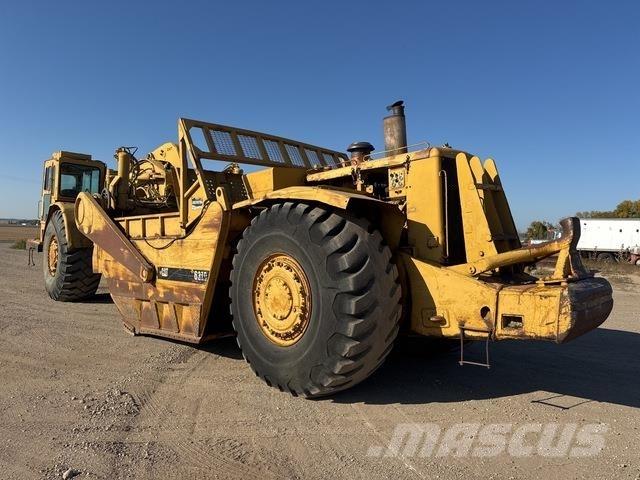 CAT 637D Скрепери