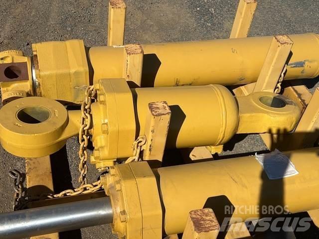CAT 657E Транспорт - Інші