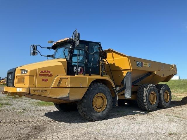 CAT 730 Зчленовані самоскиди