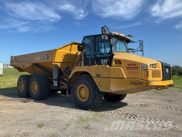 CAT 730 Зчленовані самоскиди