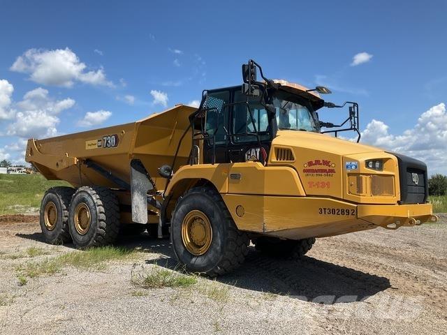 CAT 730 Зчленовані самоскиди