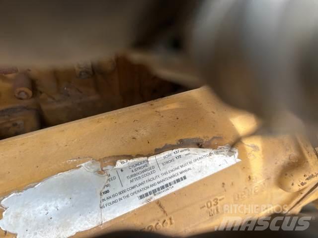 CAT 740 Зчленовані самоскиди