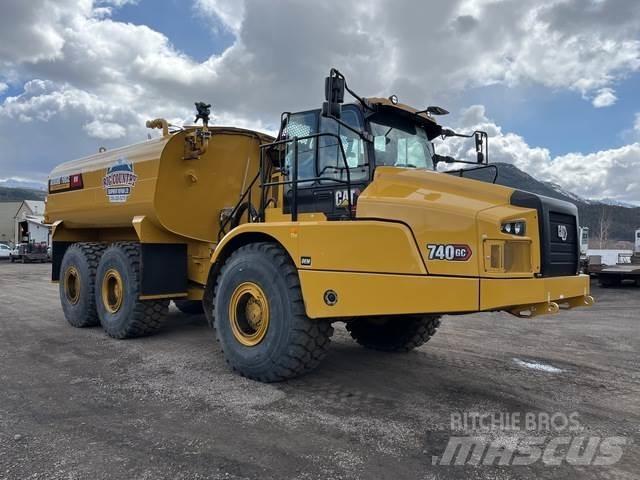 CAT 740GC Поливальні машини