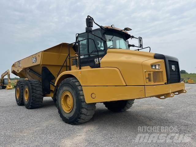 CAT 745 Зчленовані самоскиди