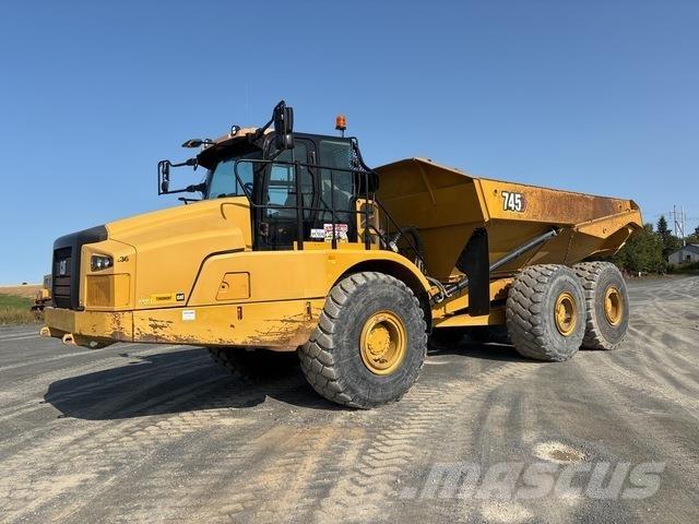 CAT 745 Зчленовані самоскиди
