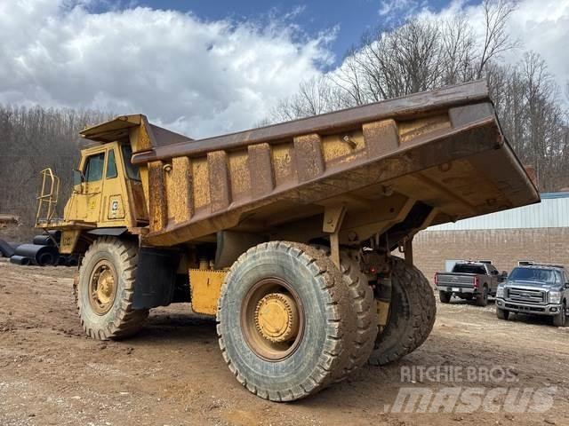 CAT 769C Зчленовані самоскиди