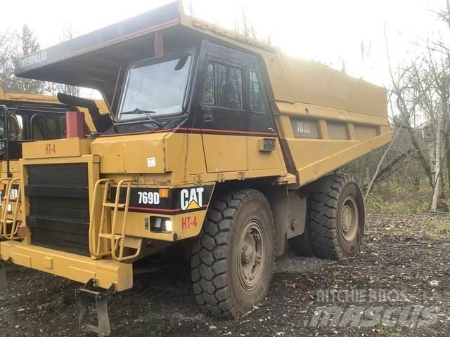 CAT 769D Зчленовані самоскиди
