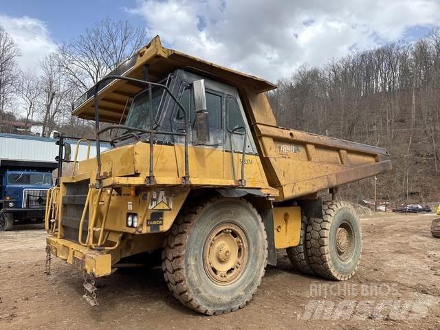 CAT 769D Зчленовані самоскиди