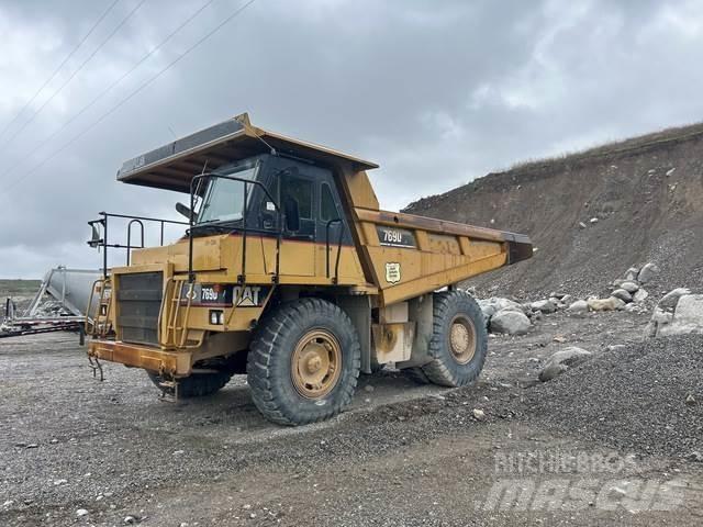 CAT 769D Зчленовані самоскиди