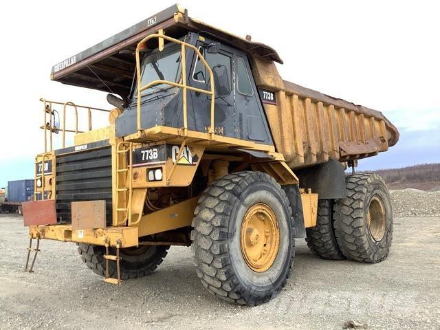 CAT 773B Зчленовані самоскиди