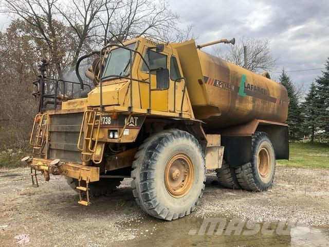 CAT 773B Поливальні машини