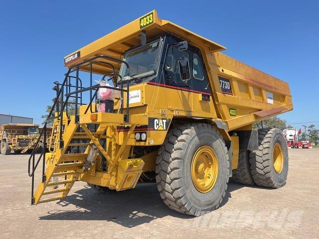 CAT 773D Зчленовані самоскиди