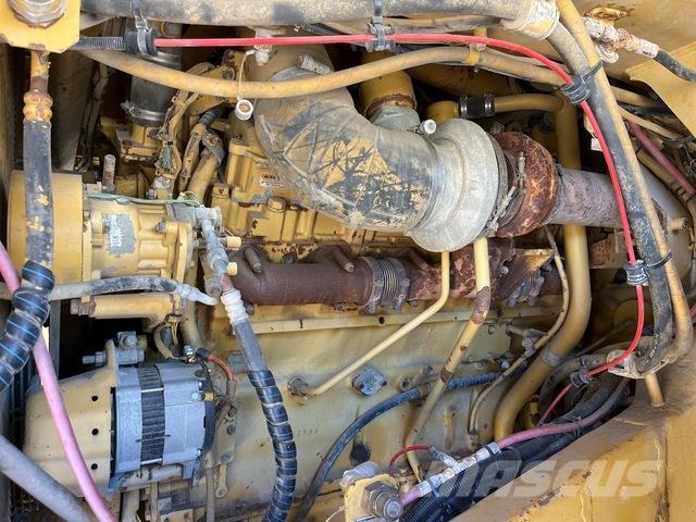 CAT 773D Зчленовані самоскиди