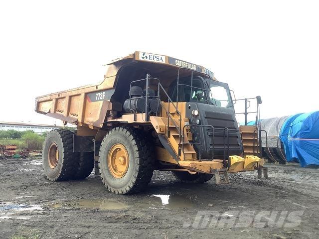 CAT 773F Зчленовані самоскиди