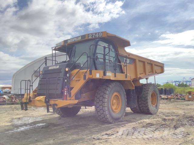CAT 773F Зчленовані самоскиди