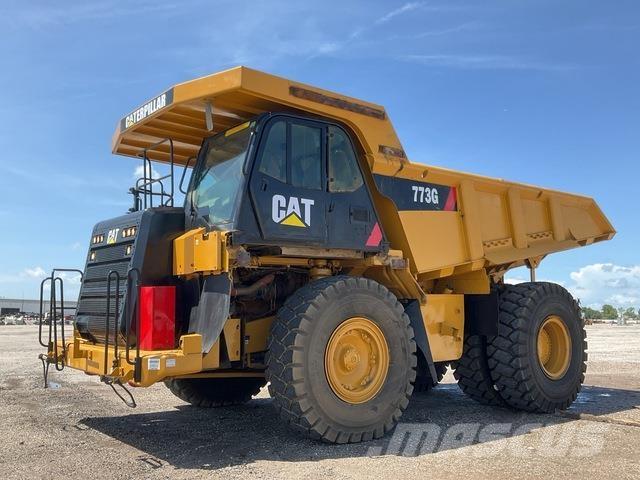 CAT 773G Зчленовані самоскиди