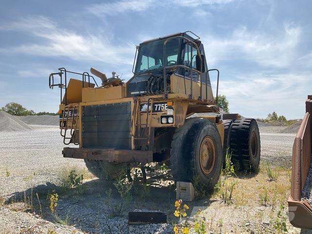 CAT 775E Зчленовані самоскиди