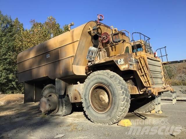 CAT 777C Поливальні машини