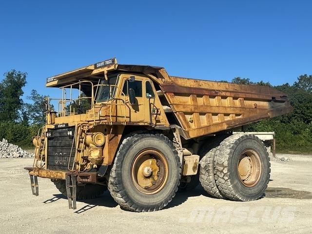 CAT 777C Зчленовані самоскиди