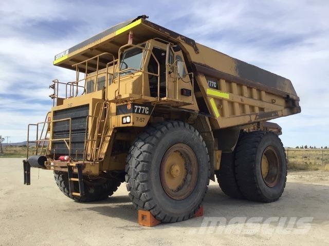 CAT 777C Зчленовані самоскиди