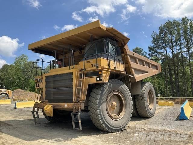 CAT 777D Зчленовані самоскиди