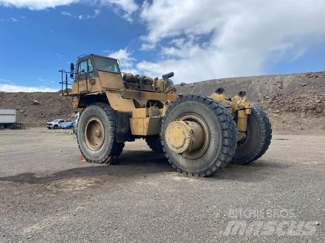 CAT 777D Зчленовані самоскиди