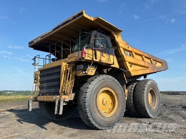CAT 777D Зчленовані самоскиди