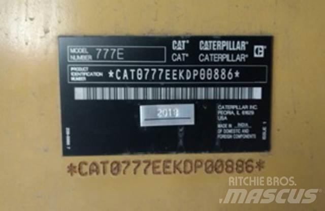 CAT 777E Зчленовані самоскиди